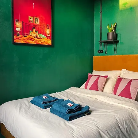 Awangardowy Loft52 Apartmán *